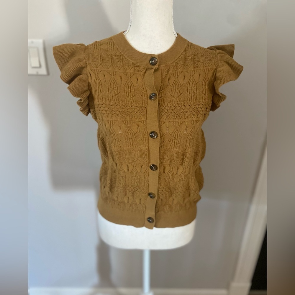 Who What Wear Sleeveless Ruffle Sweater - Picture 2 of 9